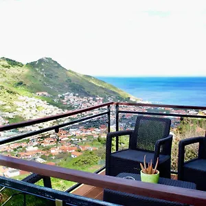 Casa Da Adega Machico (Madeira)